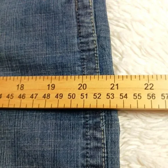 Nautica Stretch Denim Capri. Trouser Style with Cuff Hem. Woman's 12. Blue...... - Picture 6 of 8